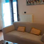 Roses House Apartment