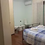 Roses House *