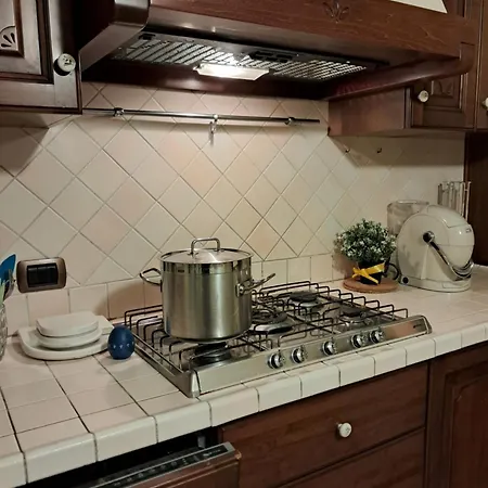 Roses House * Porto San Giorgio