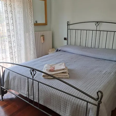 Roses House * פורטו סן ג'ורג'יו